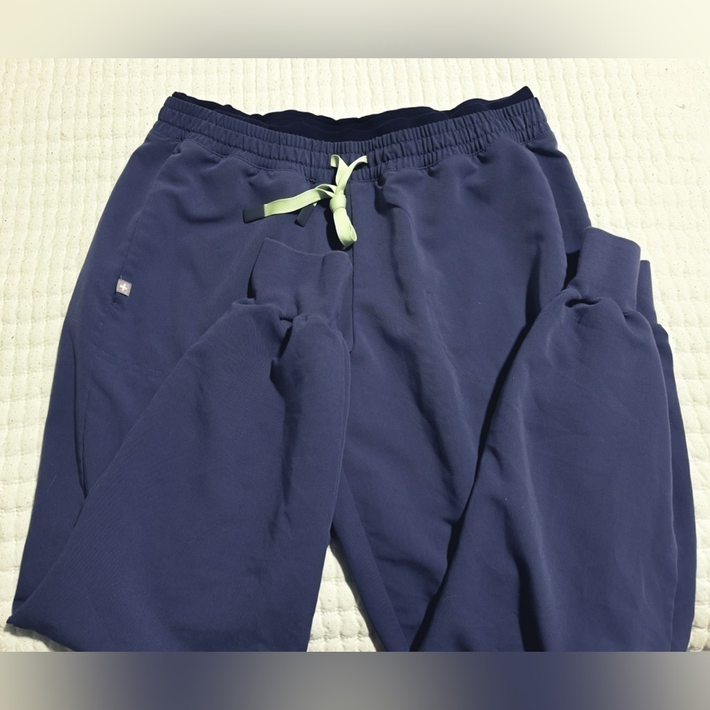 Figs Mari Skinny Jogger Scrub Pants